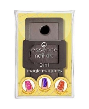 essence nail art special...